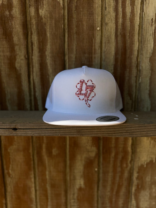 L7 Logo white cap pink logo color