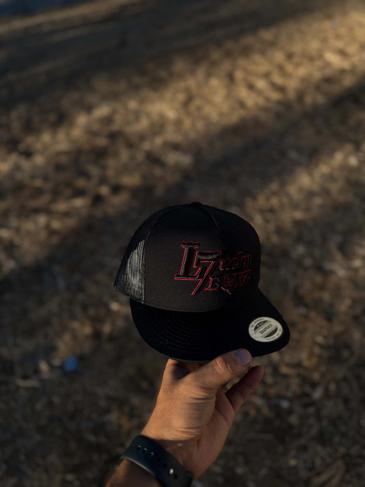 Black Lucky 7 Boyz cap with Red outline